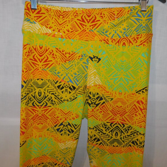 LuLaroe Yellow Multicolor Tribal print Womens Leggings TC size 12 – 18 - Picture 7 of 9